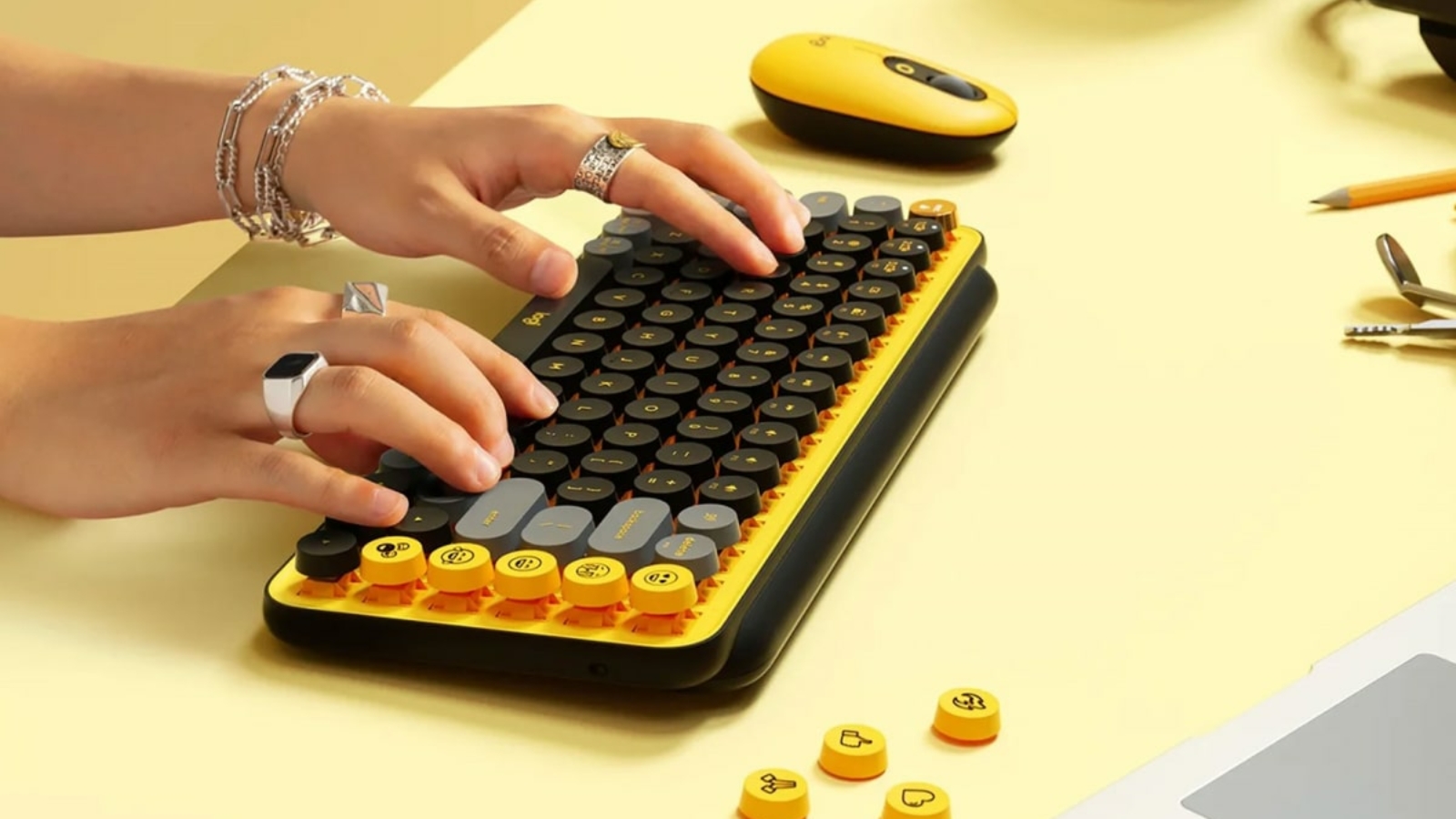 logitech-pop-keys-entry-header-opt